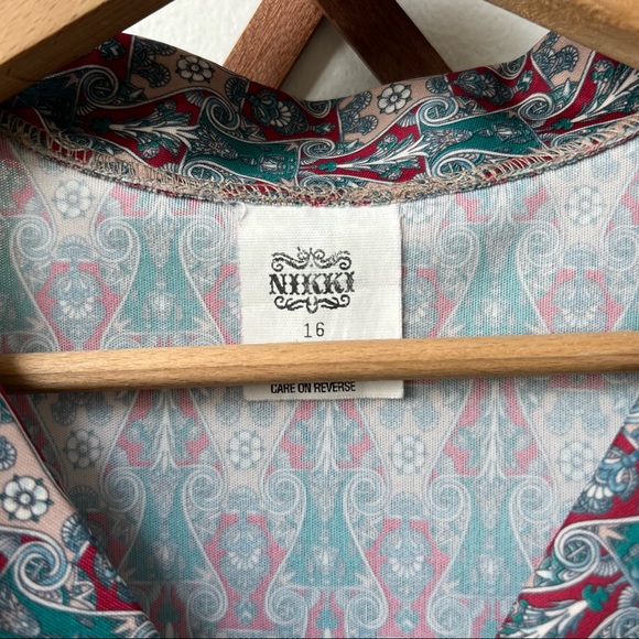 🍄3/$30 Vintage 1970’s Satin Vintage Patterned Short Sleeve Shirt Large - Picture 3 of 5